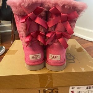 Bailey Bow Uggs